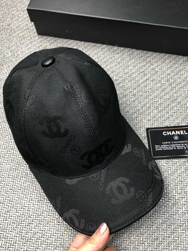 ブランド帽子背面デザイン